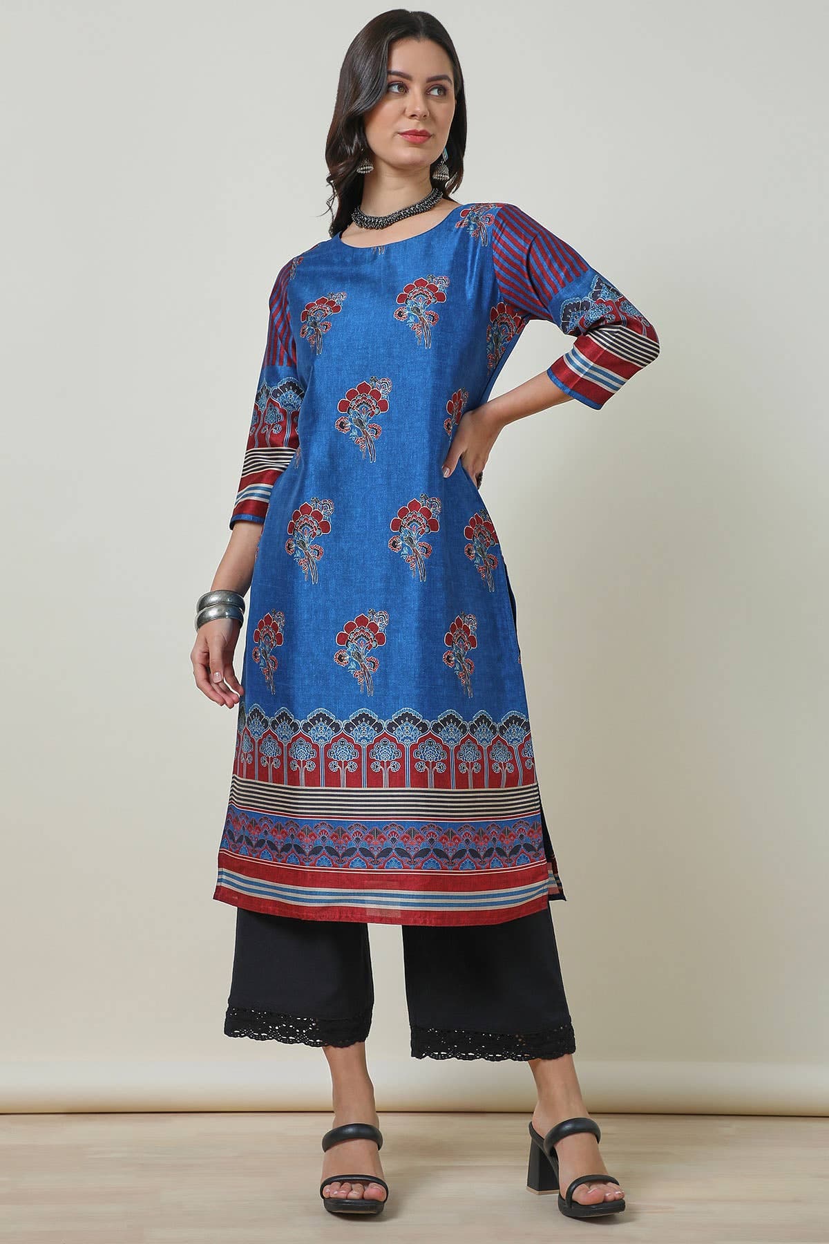 Blue Floral Print Silk Blend Kurta | Soch Blue Floral Print Silk Blend Kurta | Soch