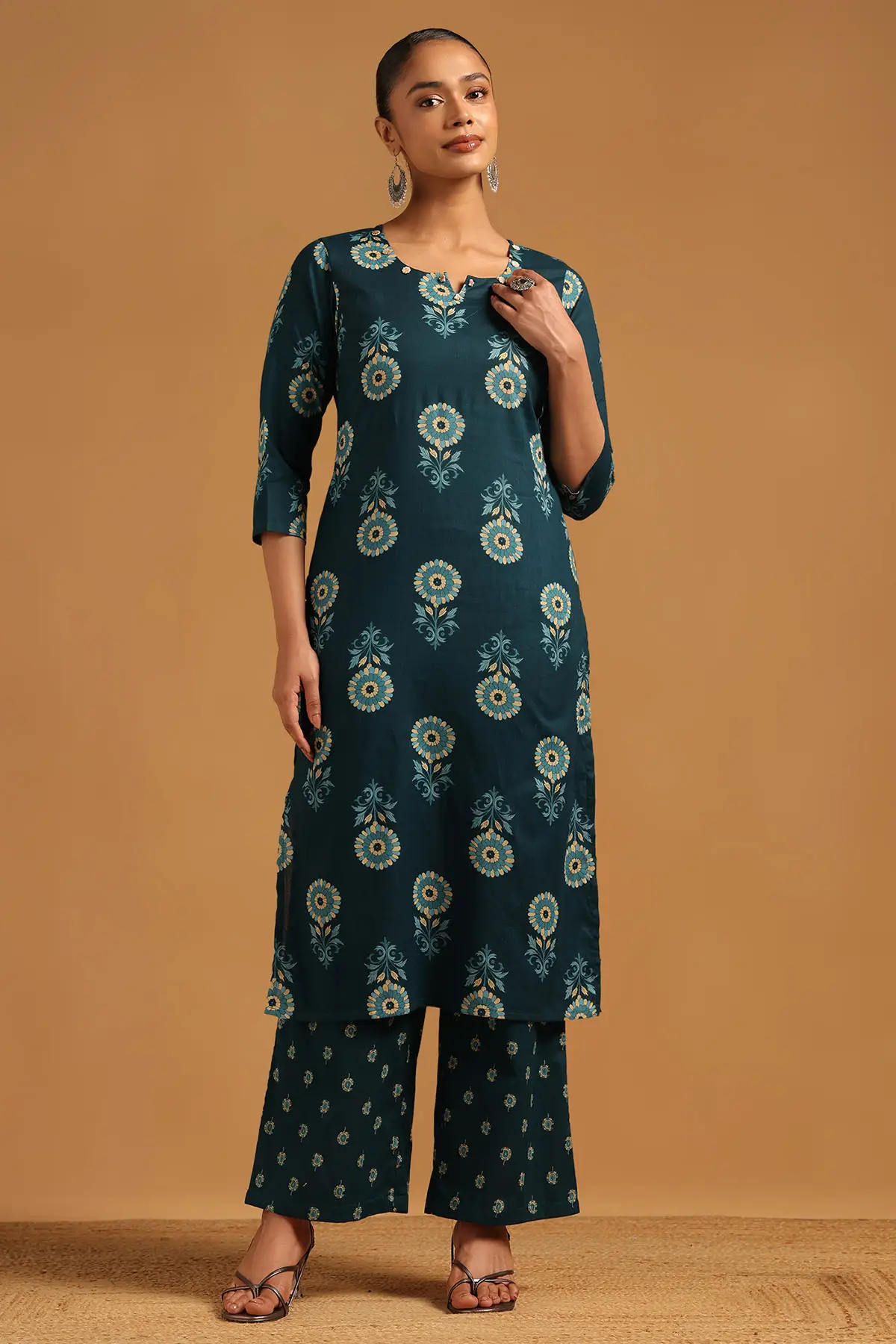 Teal Cotton Botanical Kurta Set With Beads | Soch Teal Cotton Botanical Kurta Set With Beads | Soch