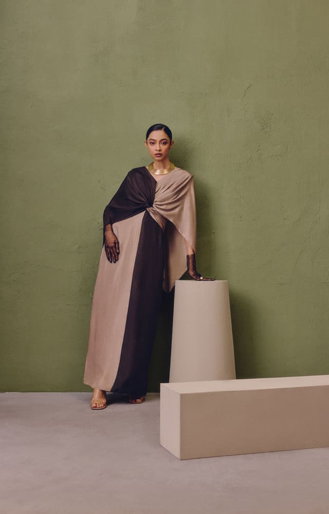 Silk Colour Block Dress In Charcoal | Synonym Clothing Silk Colour Block Dress In Charcoal | Synonym Clothing