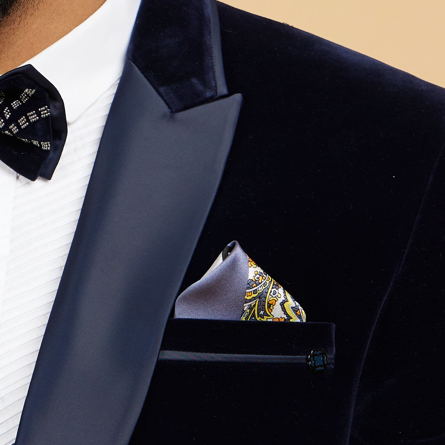 Dark Grey Satin Pocket Square | Twamev Dark Grey Satin Pocket Square | Twamev