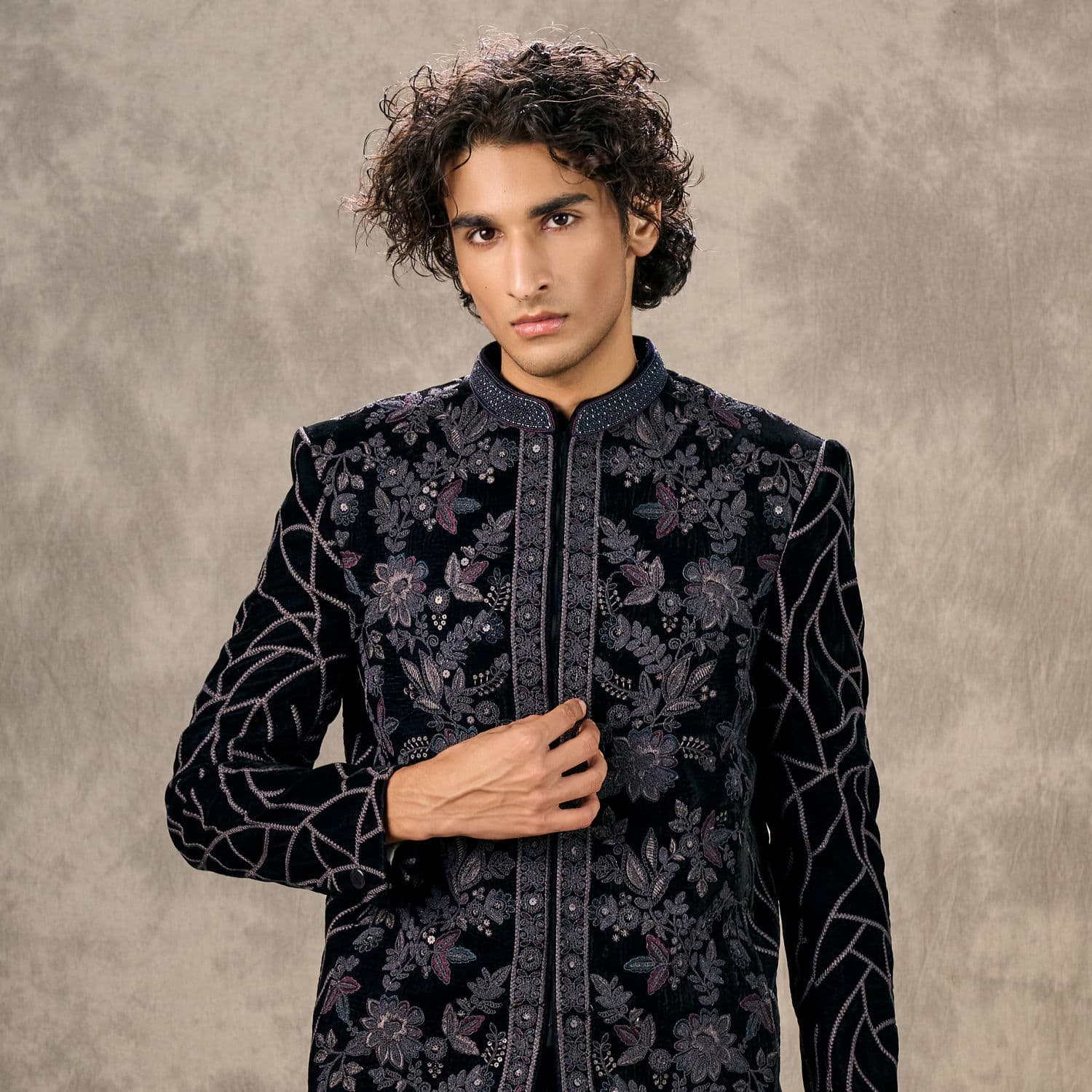 Elegant Dark Blue Velvet Jodhpuri Set Elegant Dark Blue Velvet Jodhpuri Set